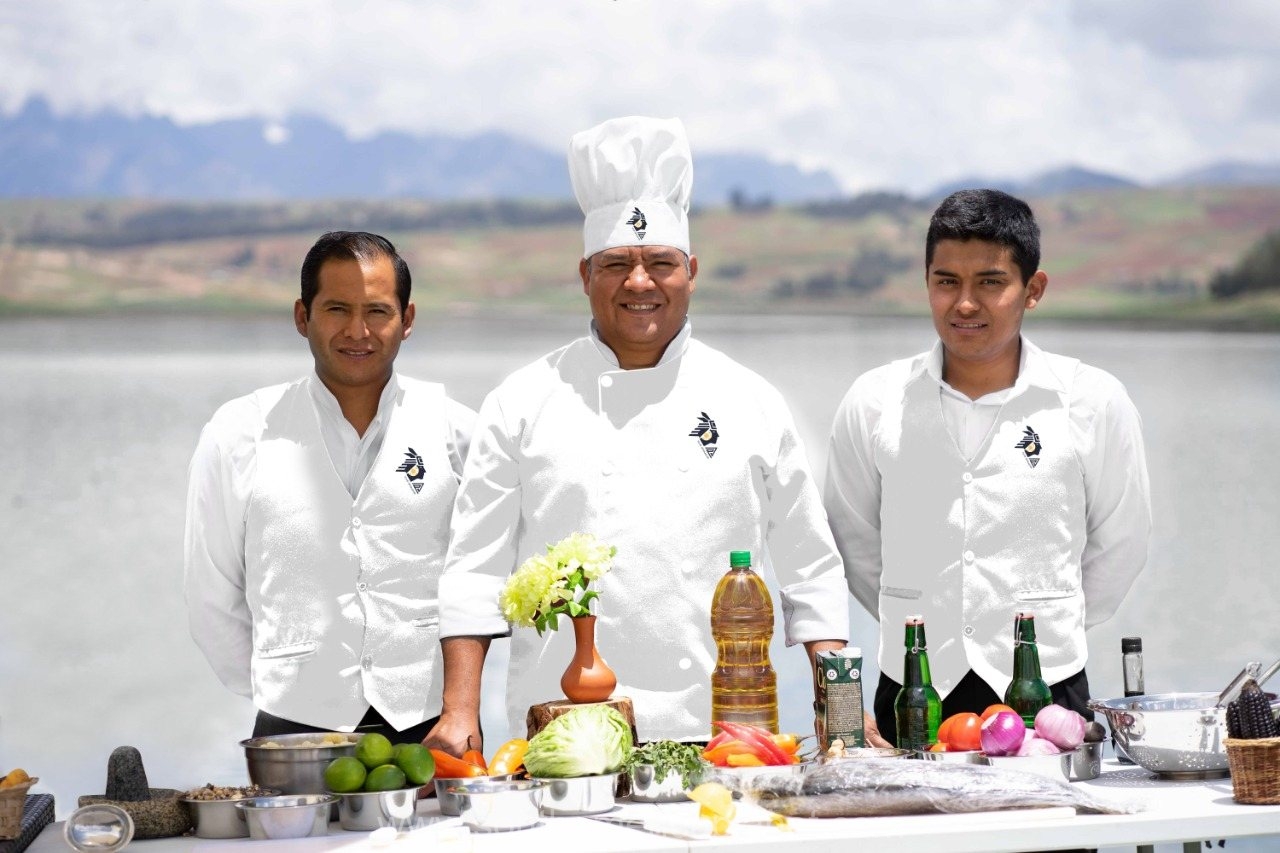 cooking classes along the lake HUAYPO