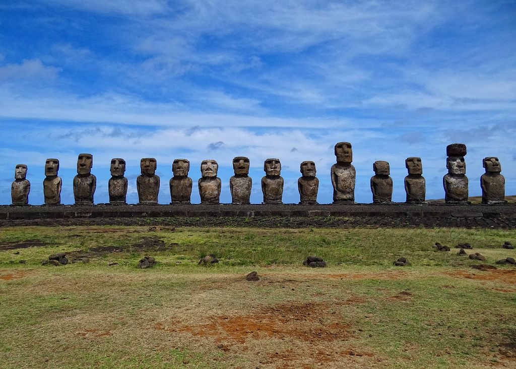 Moai Statue, My Restaurant Wiki