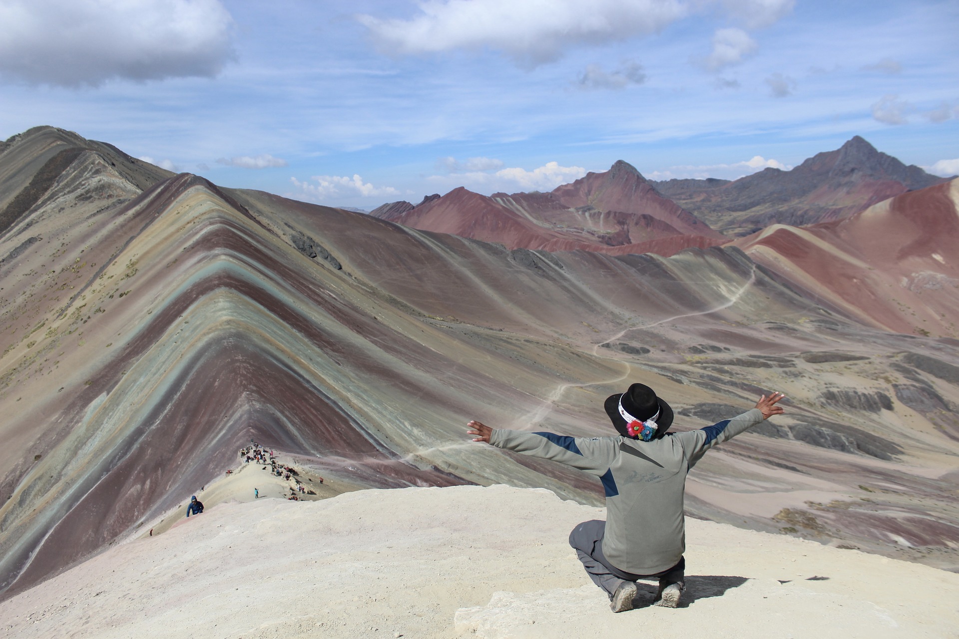 THE RAINBOW MOUNTAIN OR 7 COLOR, 2 DAYS TREKKING - South America Planet