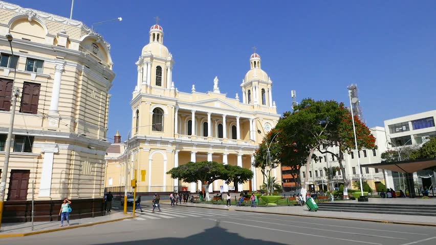 via tours chiclayo